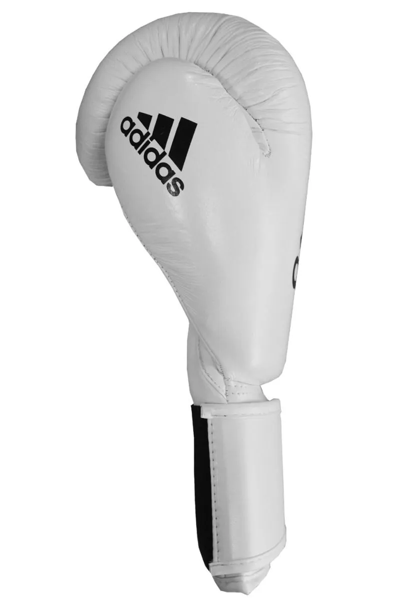 ADIDAS PERFORMER