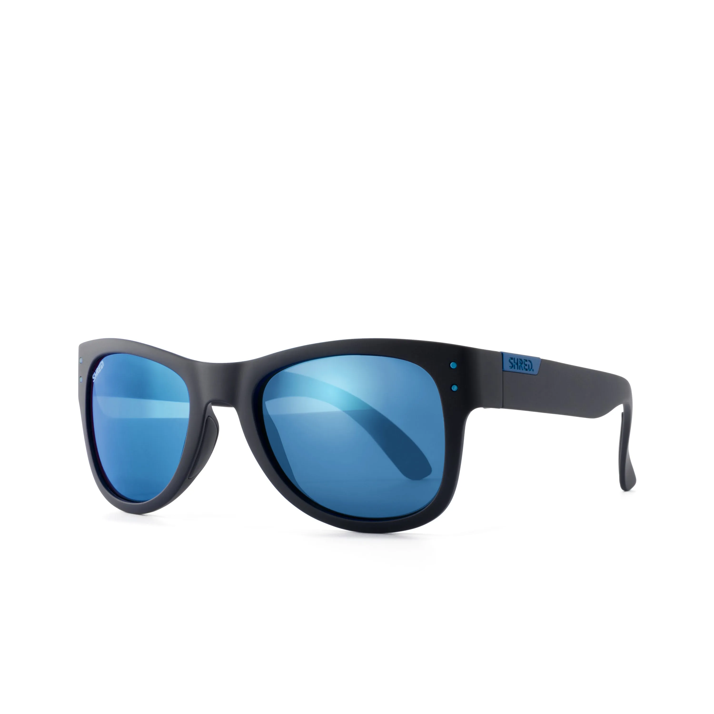 BELUSHKI POLARIZED