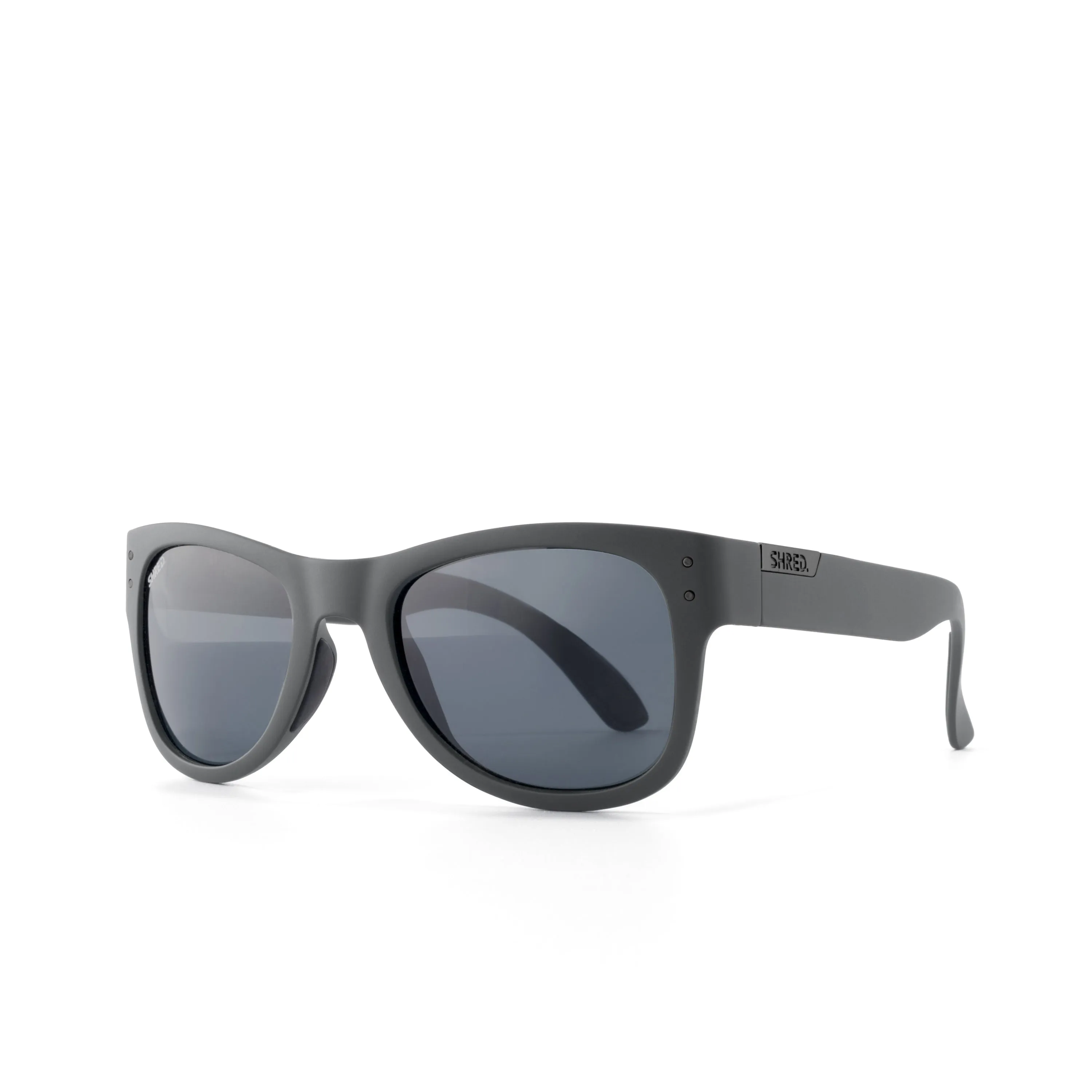 BELUSHKI POLARIZED
