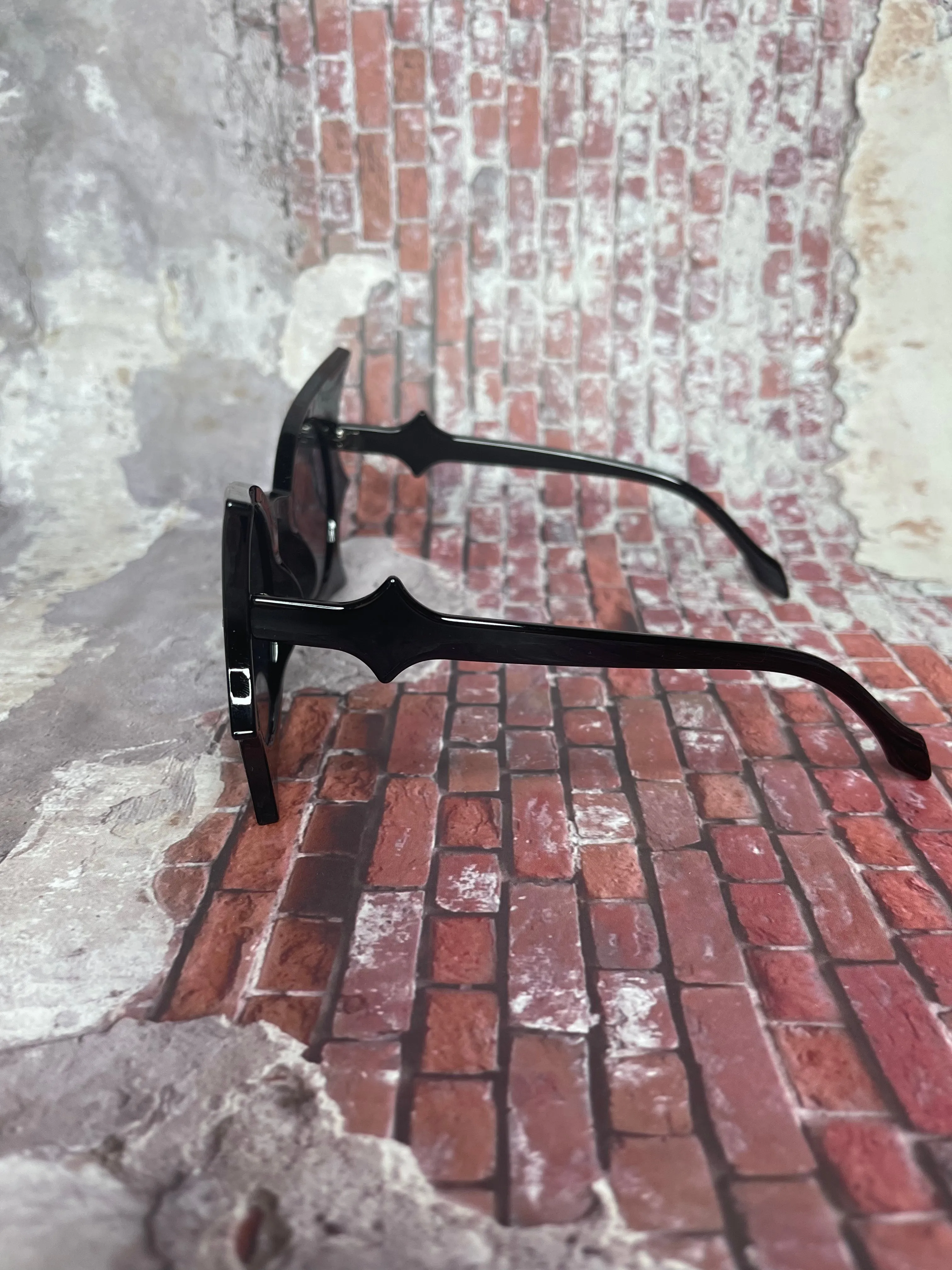 Big Black Bat Wing Glasses