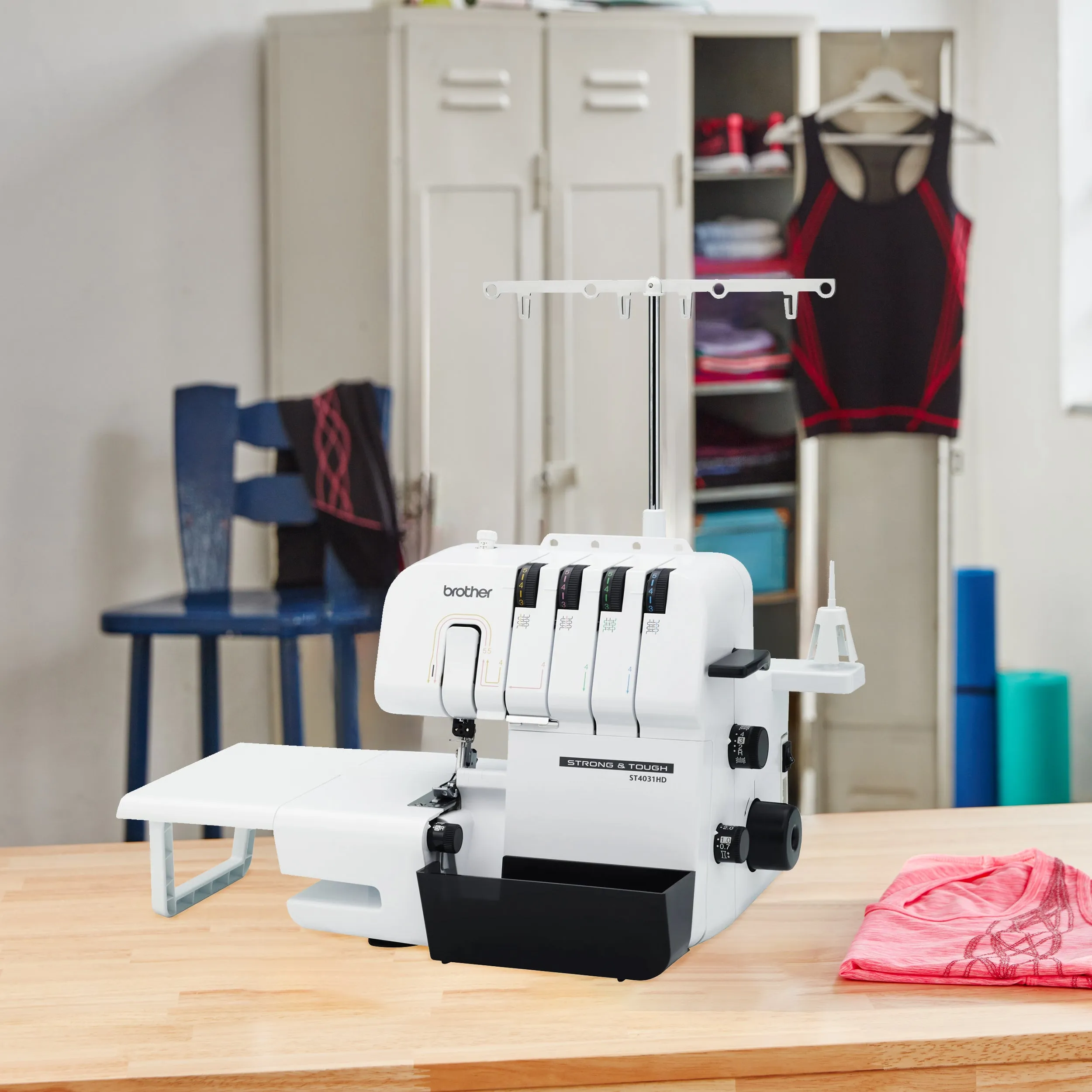 Brother Strong & Tough ST4031HD Serger