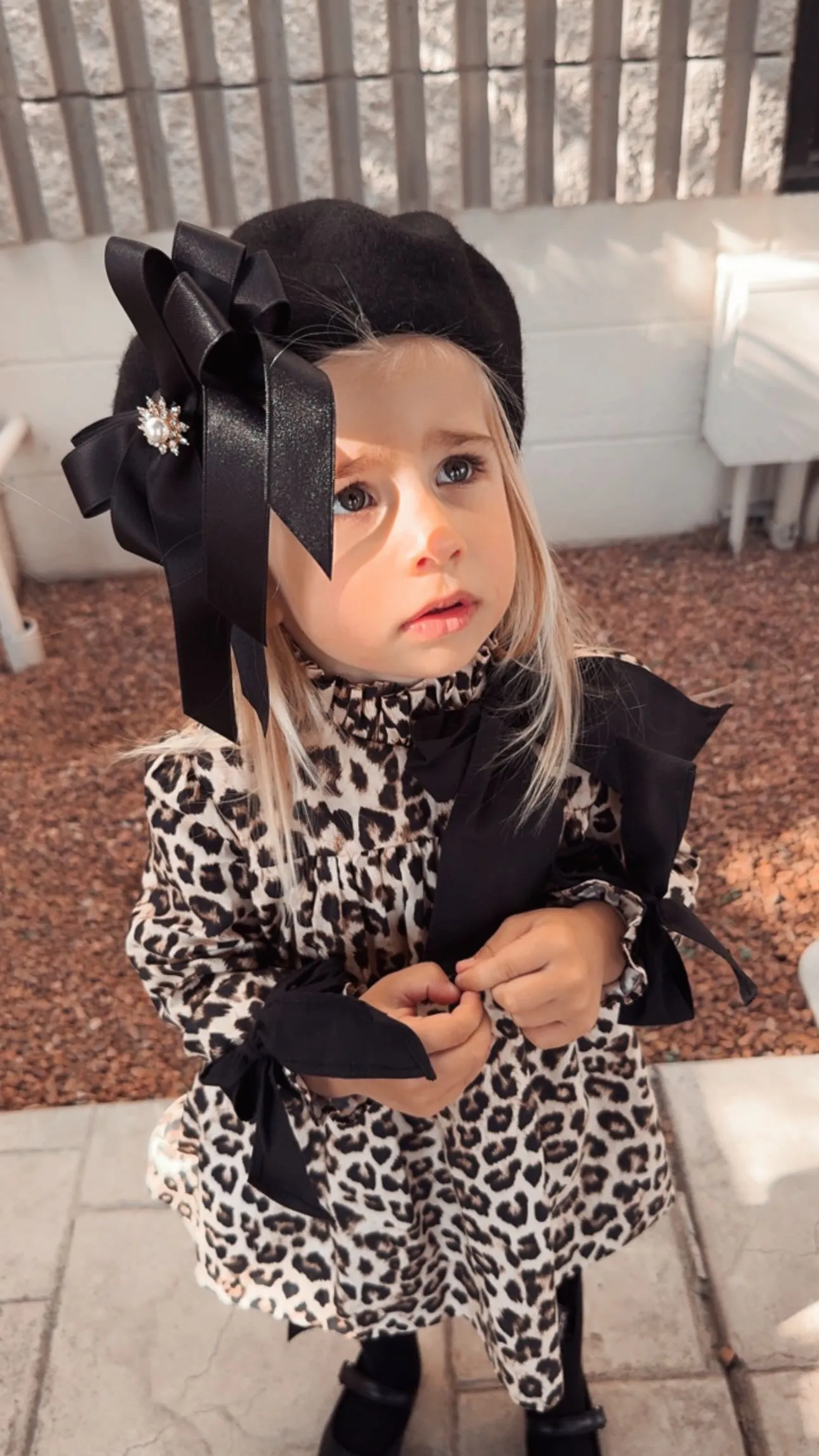 Classic Kids wool beret with beautiful bow details.