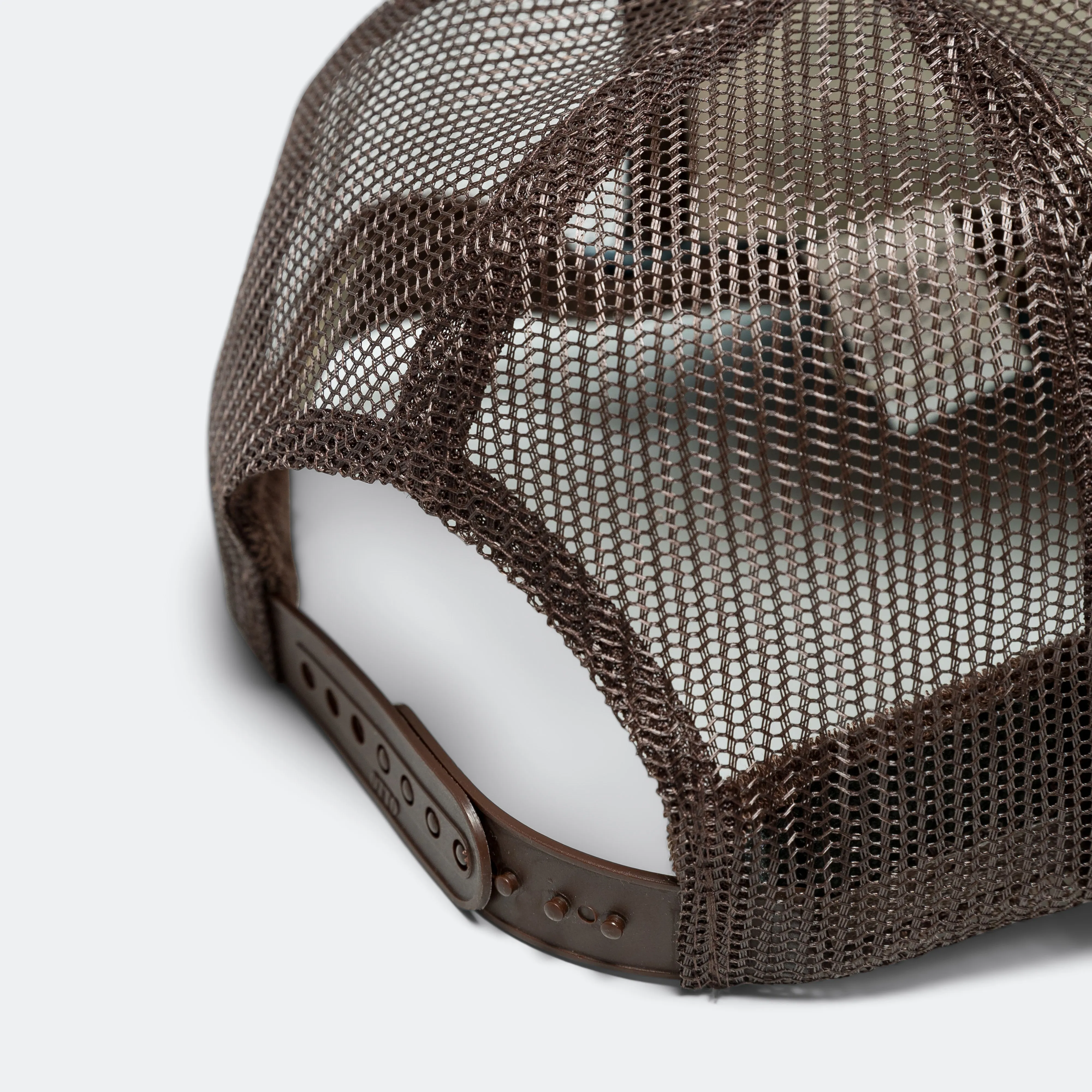 DENIM REPAIR SERVICE Denim Re-Construct Trucker Cap - Ecru/Brown