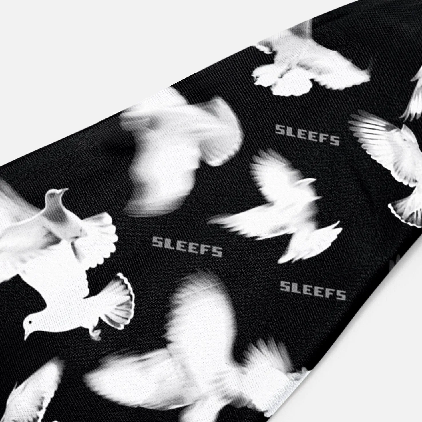 Flying Pigeons Pattern Headband