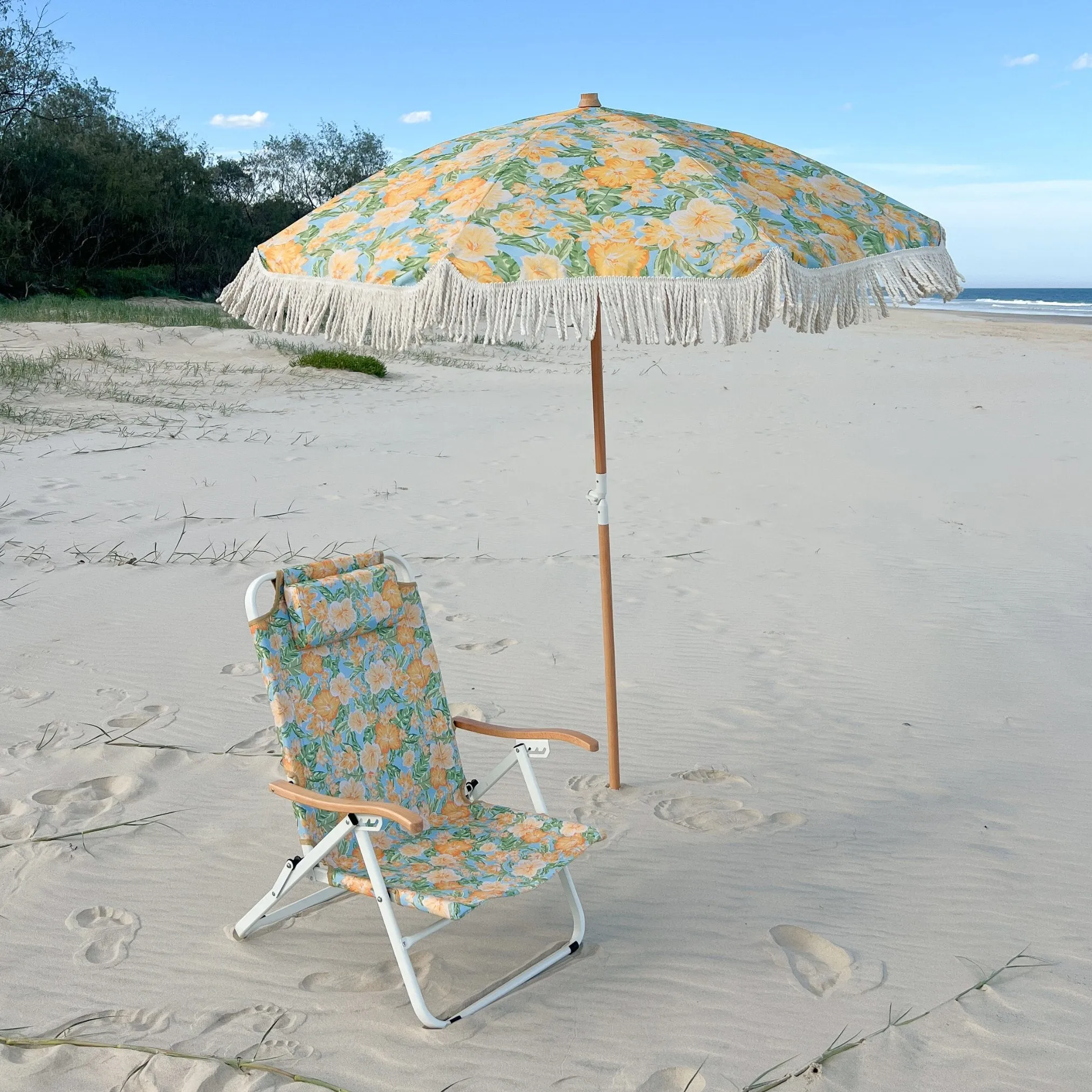 Hanalei Premium Beach Umbrella