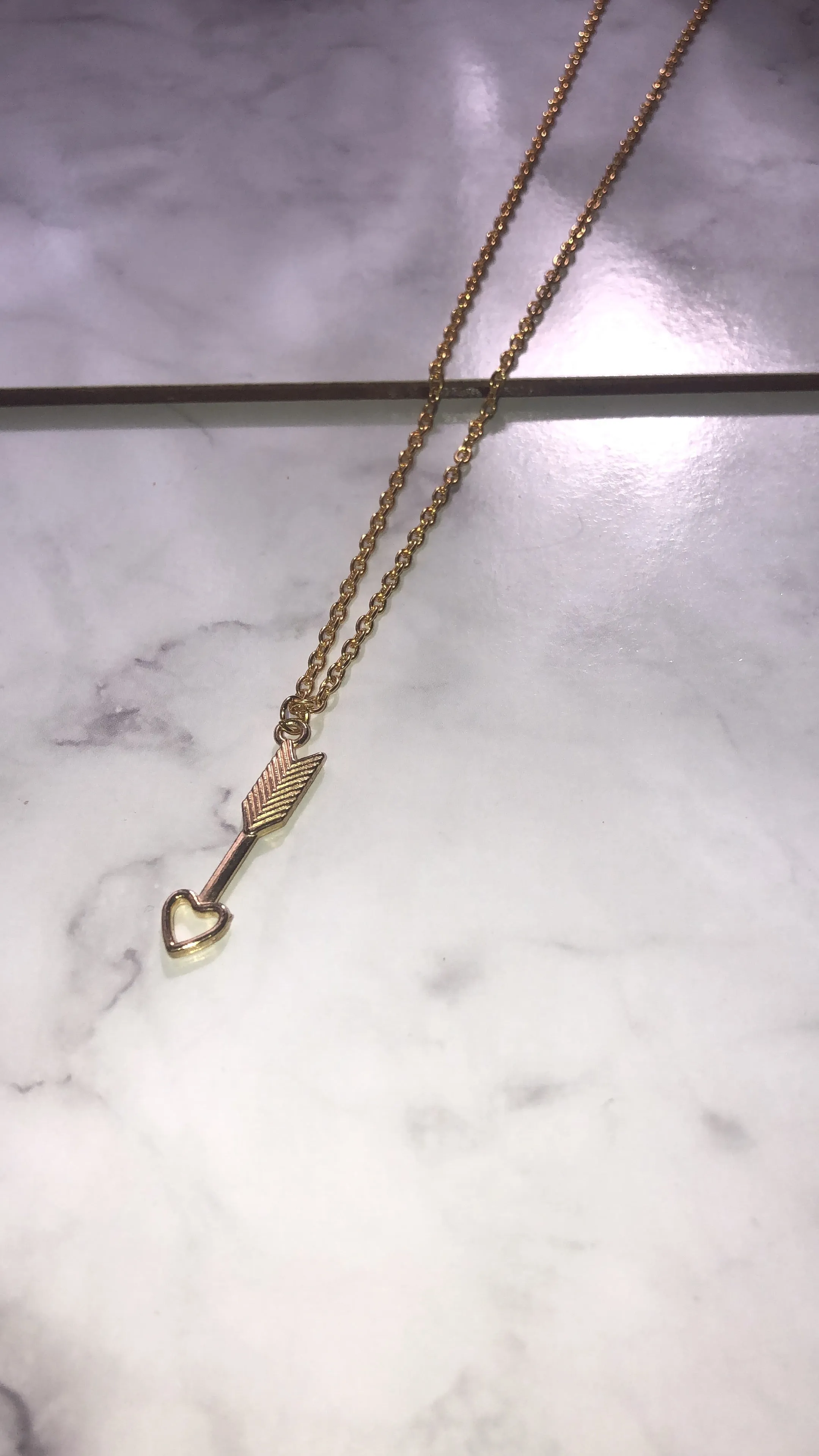 Love arrow necklace