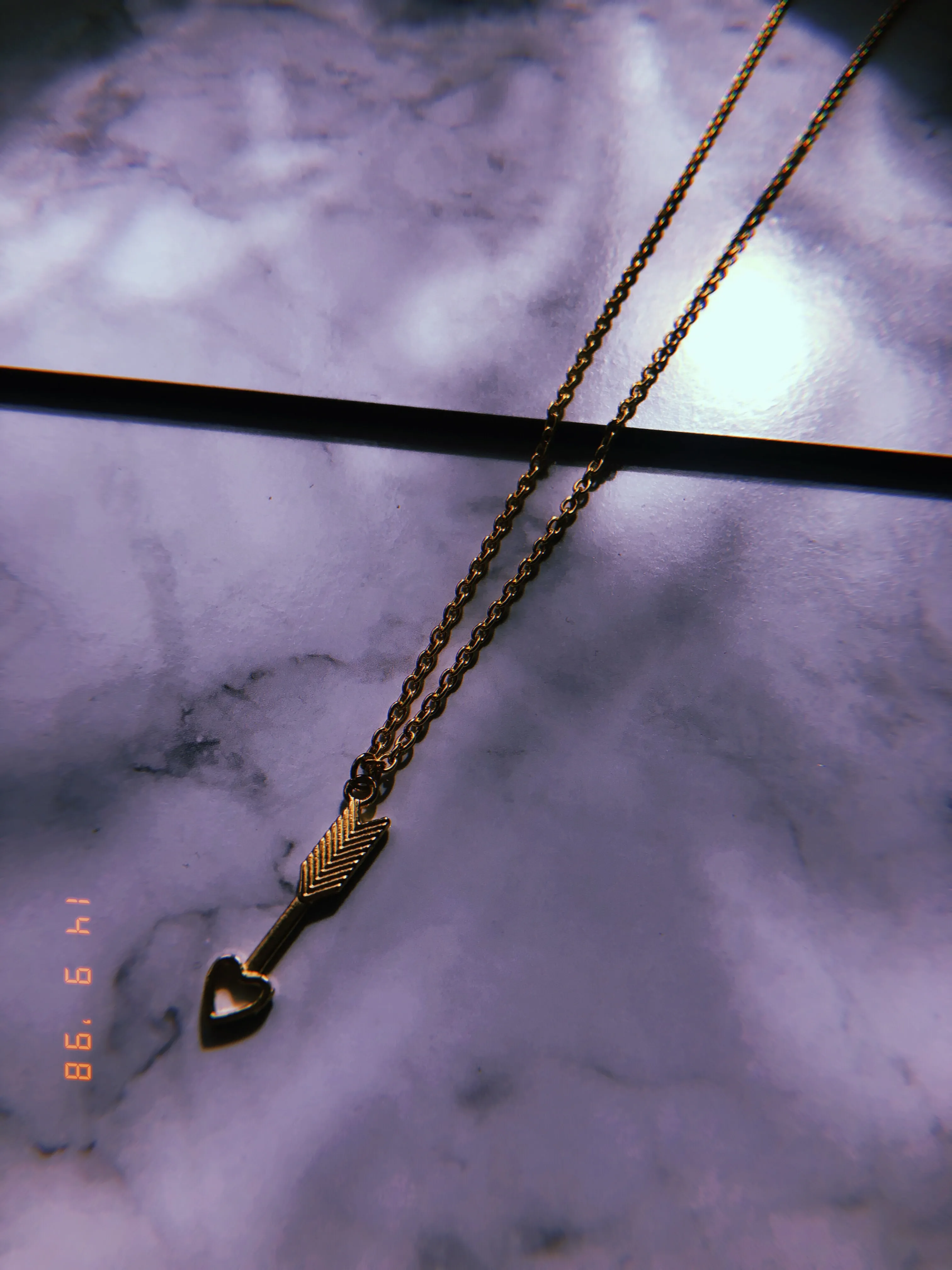Love arrow necklace