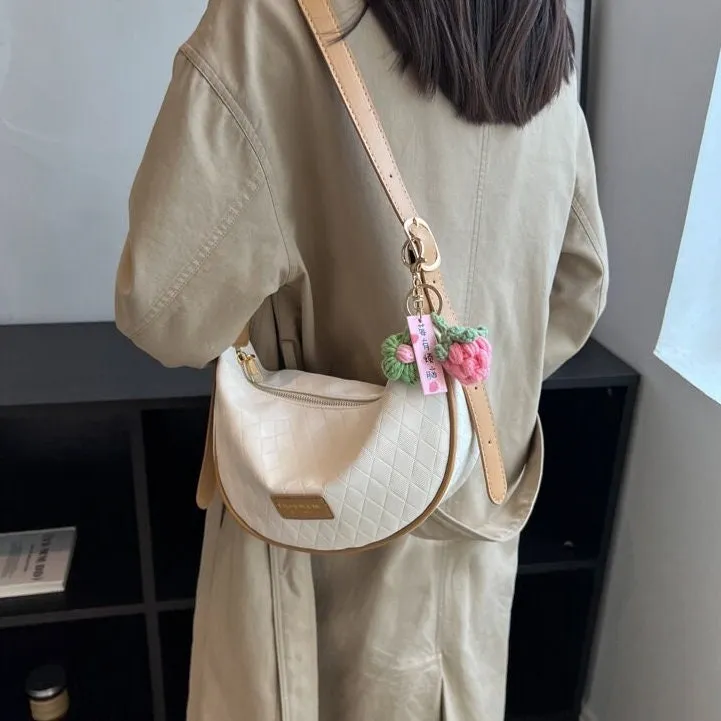 Minimalist Vegan Leather Messenger Bag, Solid Zipper Bag for Women, Quilted Crescent Shoulder Bag, Casual Everyday Crossbody Bag