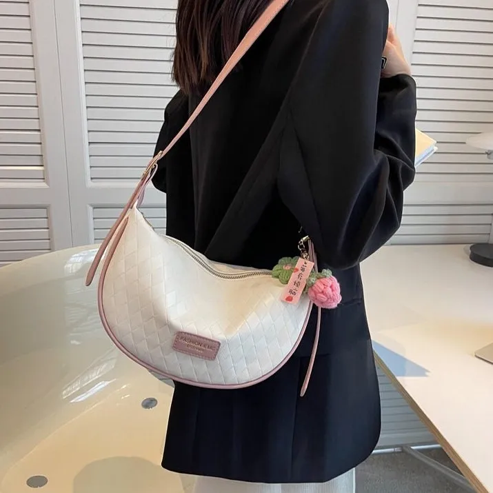 Minimalist Vegan Leather Messenger Bag, Solid Zipper Bag for Women, Quilted Crescent Shoulder Bag, Casual Everyday Crossbody Bag