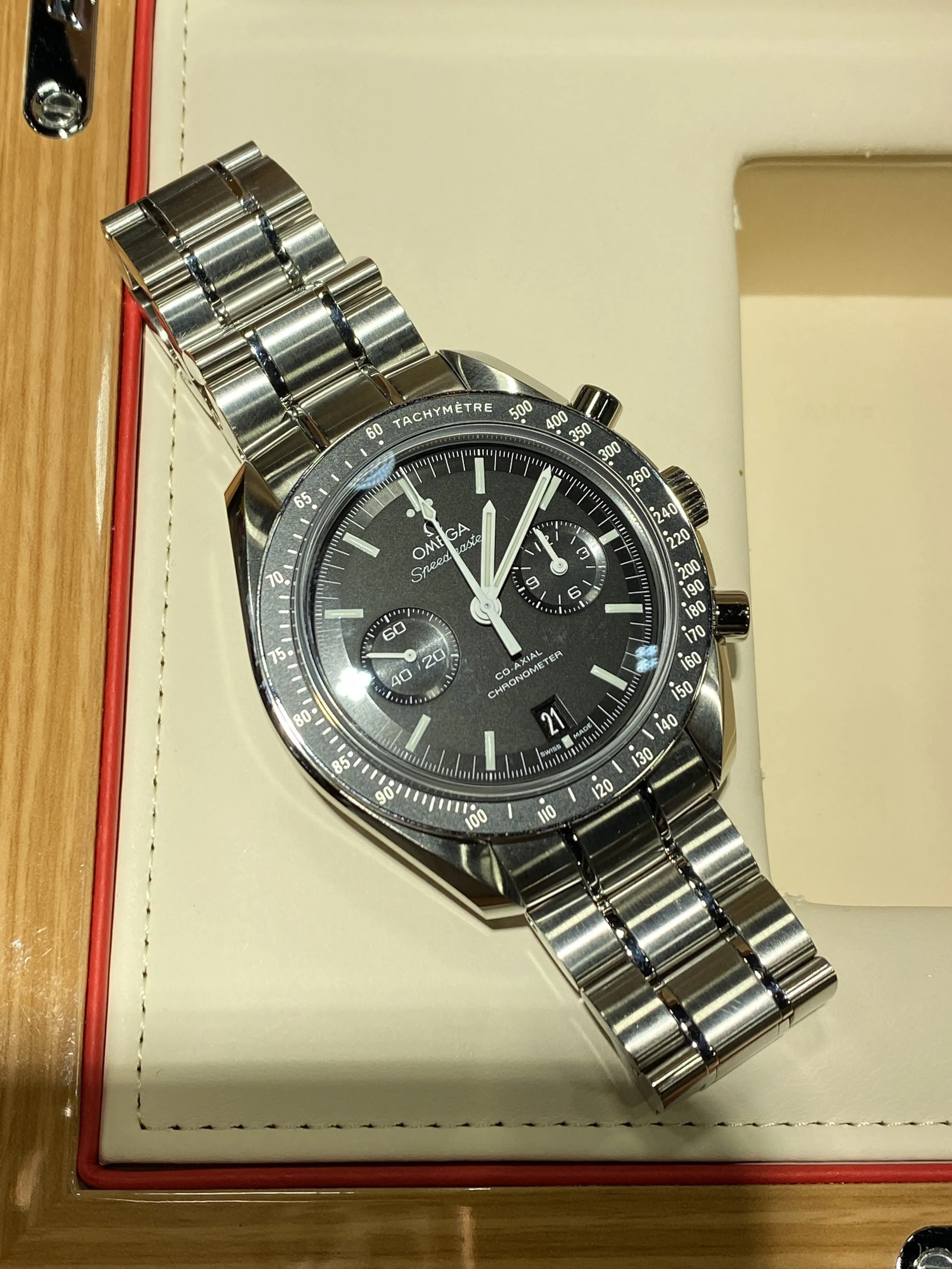 Omega Speedmaster Moonwatch
