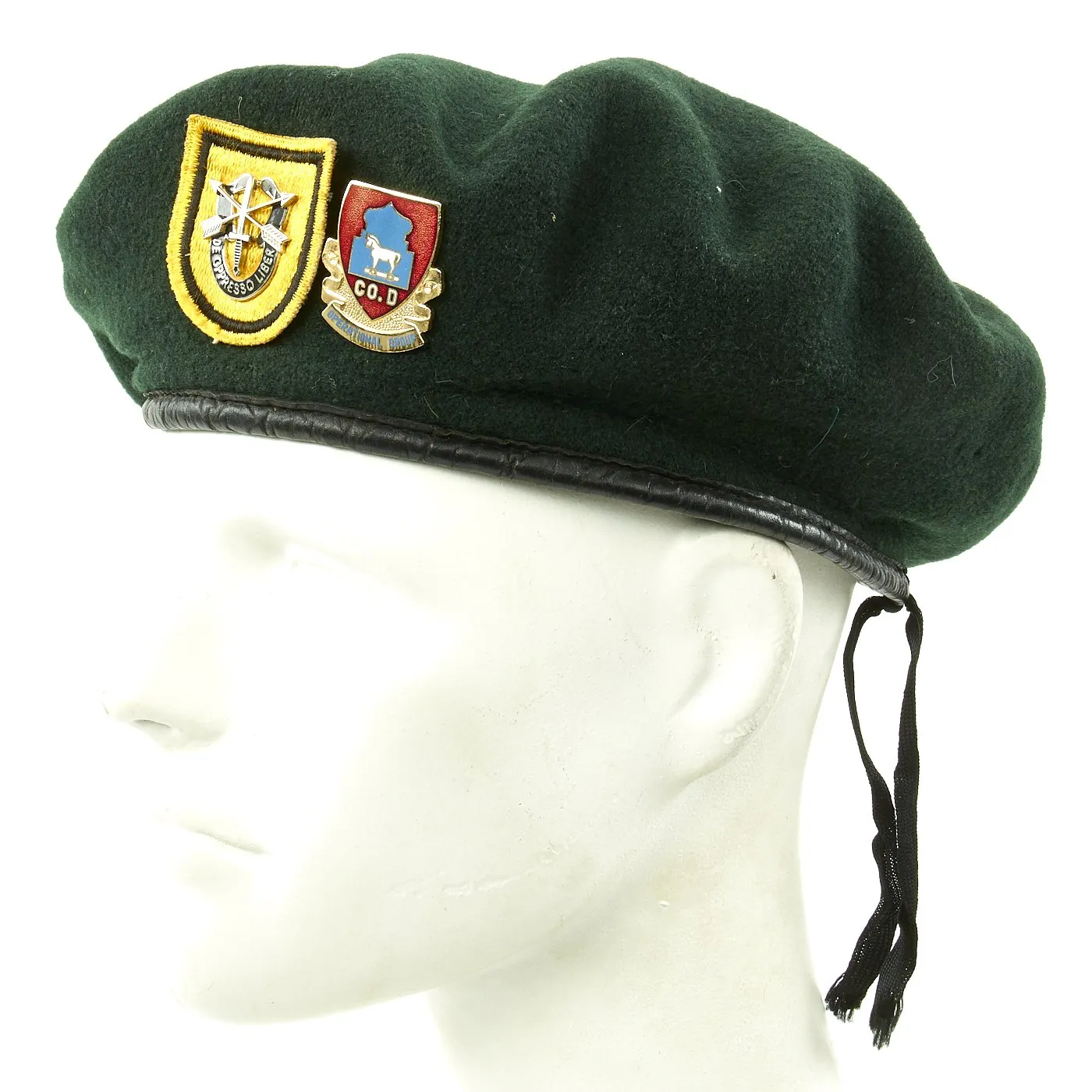 Original U.S. Cold War Era 1st Special Forces Group Green Beret with Unit Badges - dated 1952