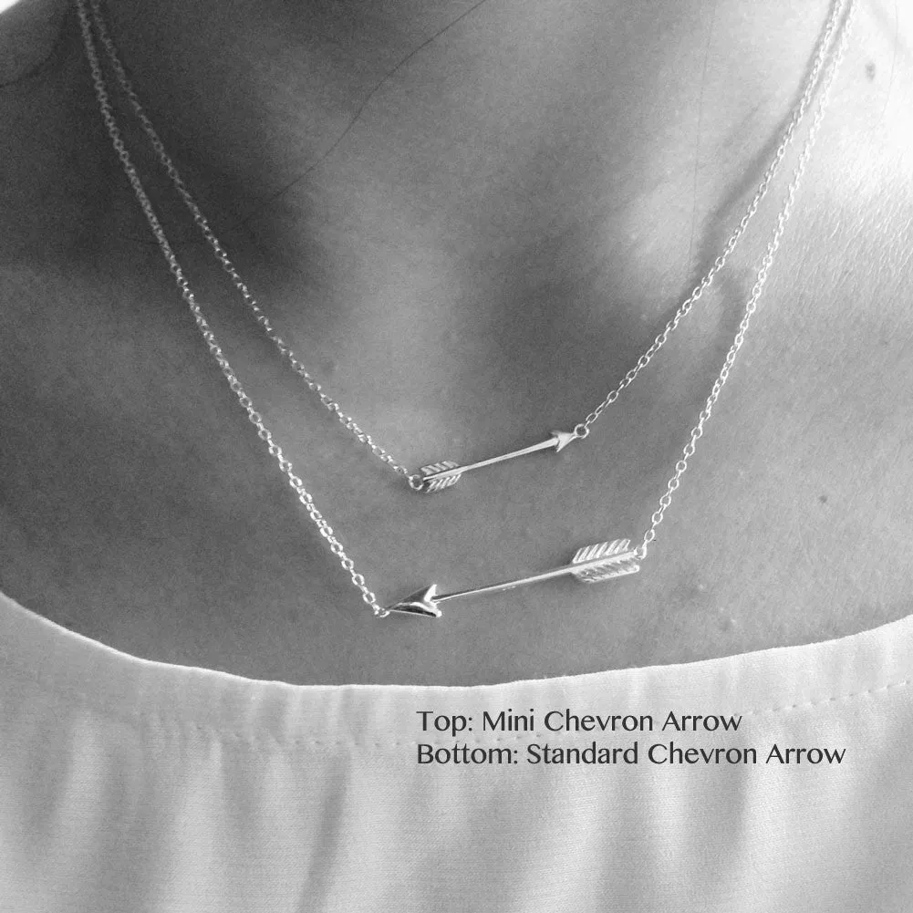 Rosy Mini Arrow Pendant Necklace