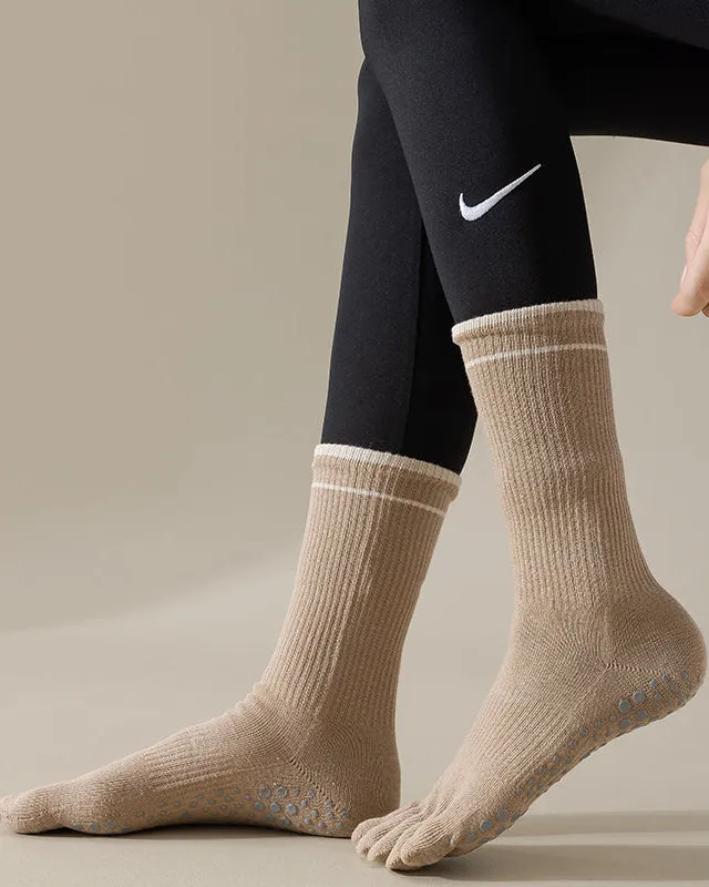 Sweetnana Women's Toe Socks Cotton Athletic Yoga Socks, Five Finger Crew Socks Toe Separated Socks.