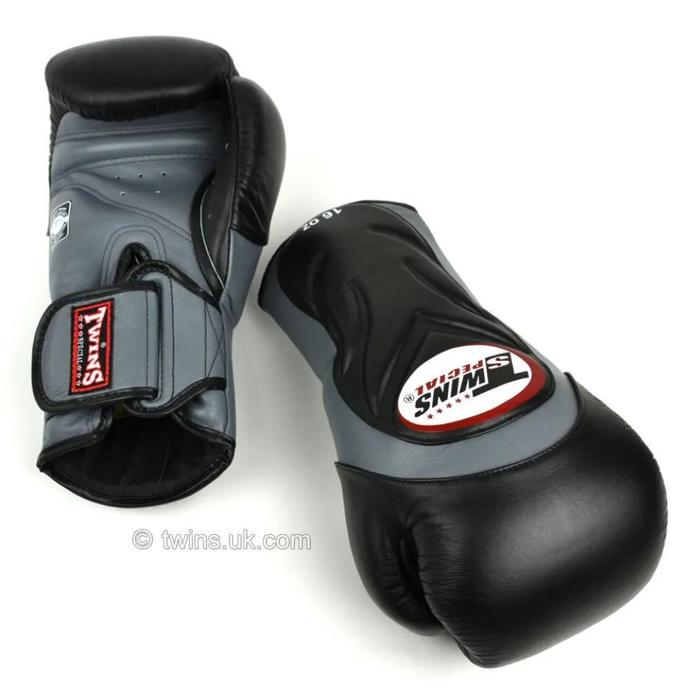 Twins Deluxe Sparring Gloves - Black